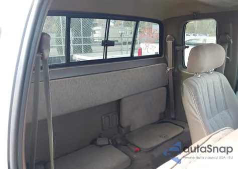 1999 Toyota Tacoma Prerunner V6 из США, поврежденный, VIN 4TASN92N0XZ551327